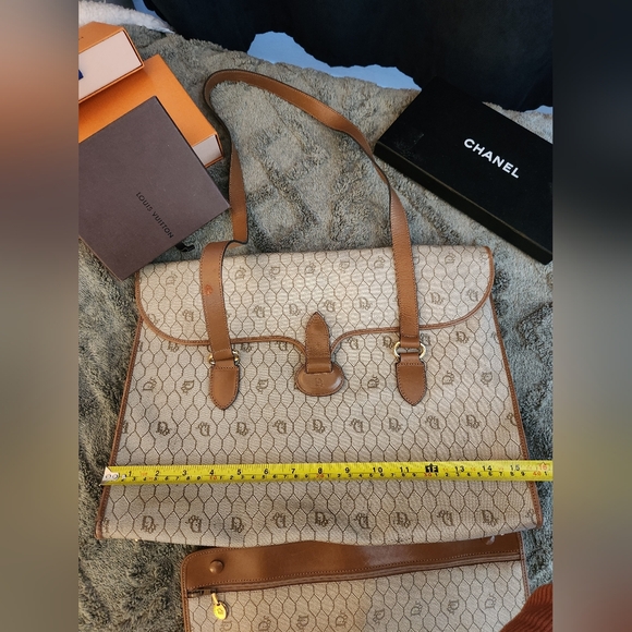 Dior Honeycomb Shoulder Bag - Picture 12 of 16